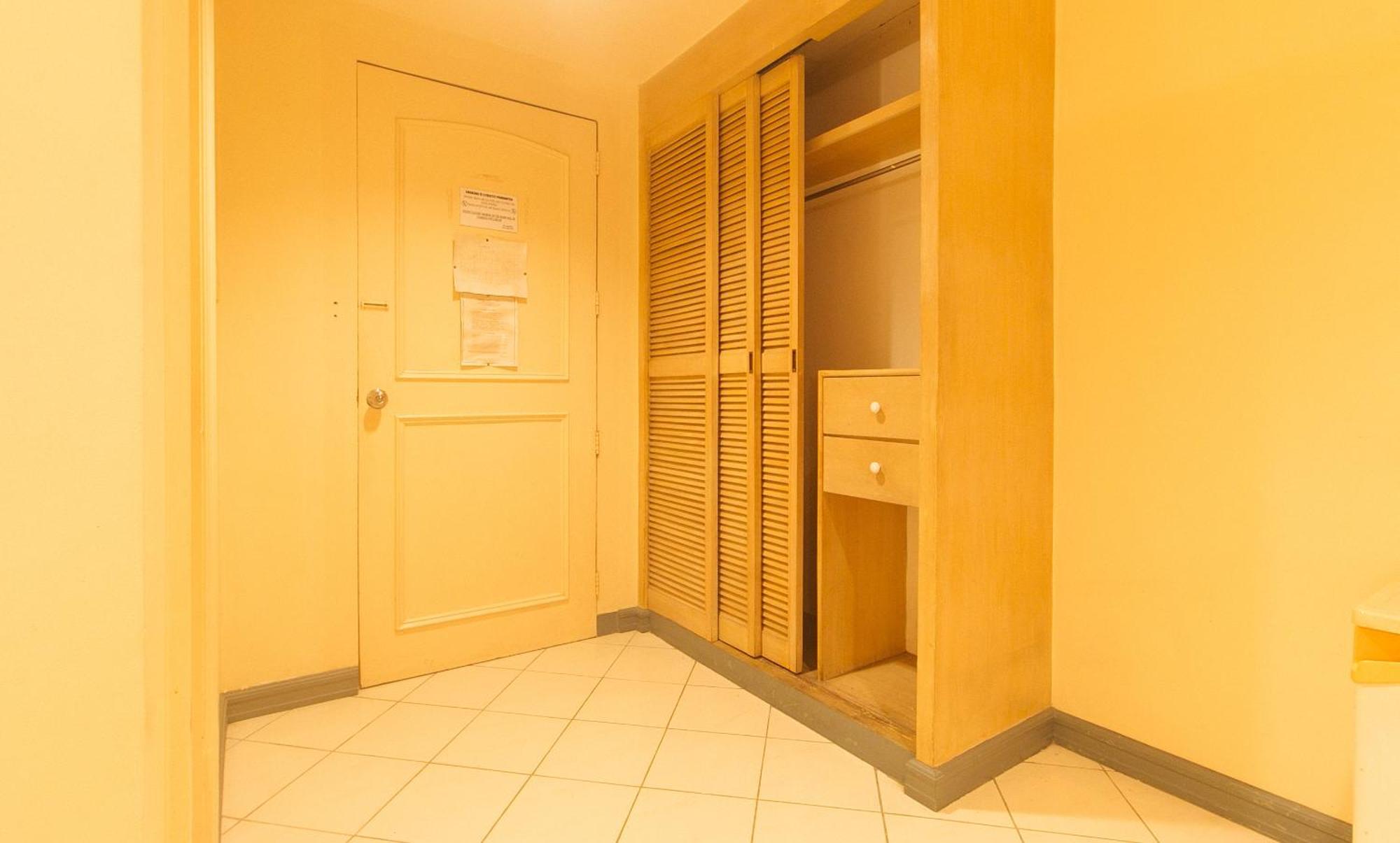 Royal Am Rei Hotel By Reddoorz Bacolod Exterior photo